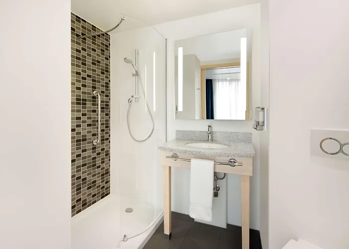Hampton By Hilton London Excel