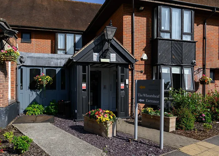 Wheatsheaf By Chef & Brewer Collection