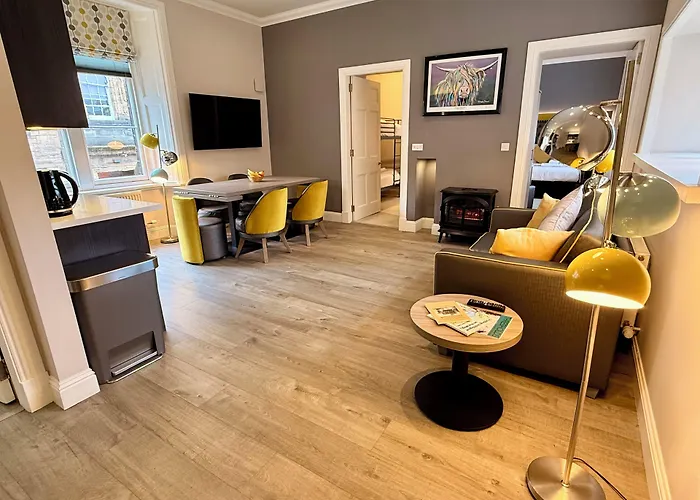 Court Residence Aparthotel
