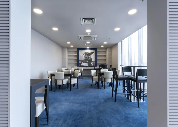 Hampton By Hilton Liverpool John Lennon Airport