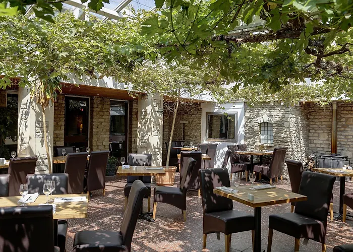 Best Western Compass Inn