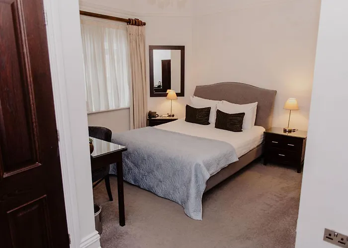 Woodlands Hotel Leeds 