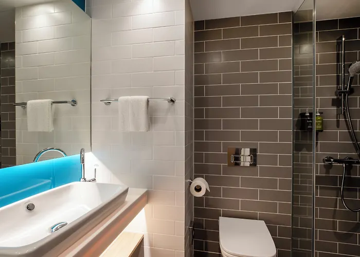 Holiday Inn Express Liverpool - Central By Ihg