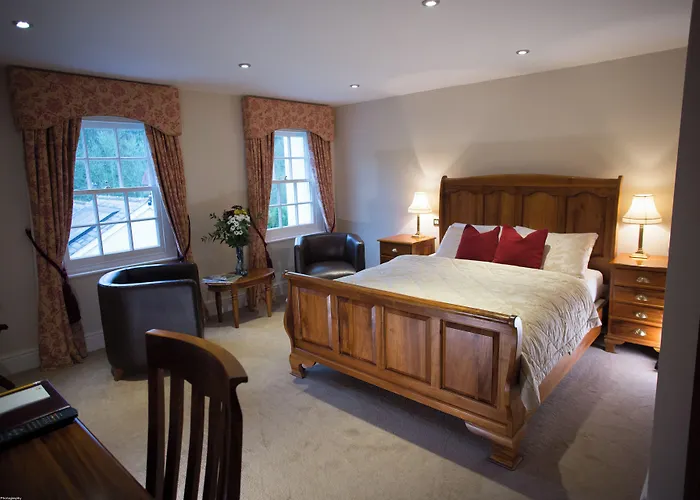 Rose In Vale Country House Hotel