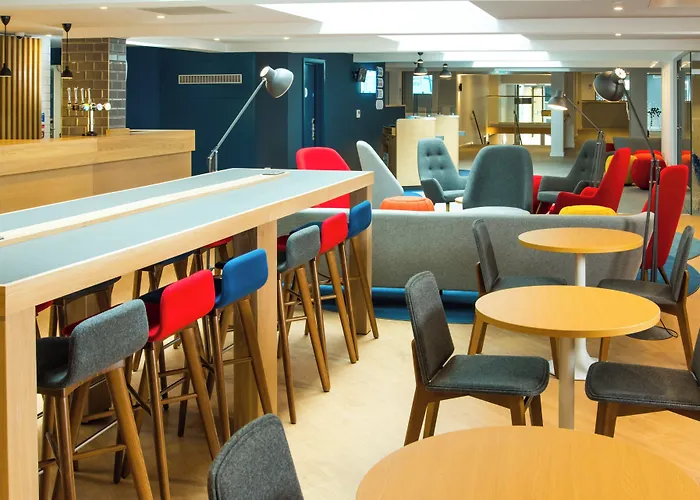 Holiday Inn Express Swindon City Centre By Ihg