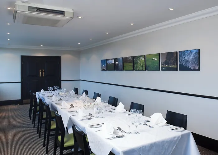Holiday Inn Chester South By Ihg