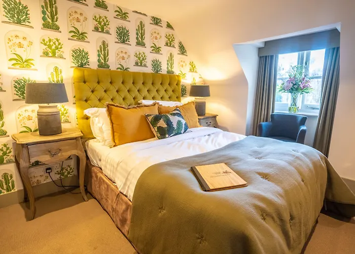 The Swan Inn Chiddingfold