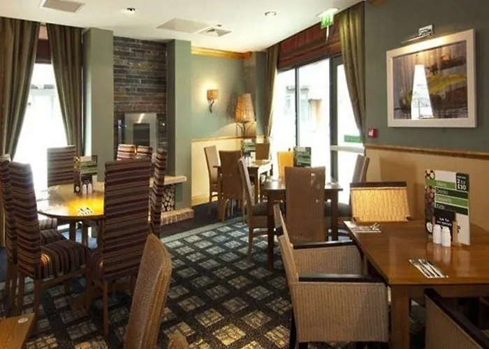 Premier Inn Salisbury North Bishopdown