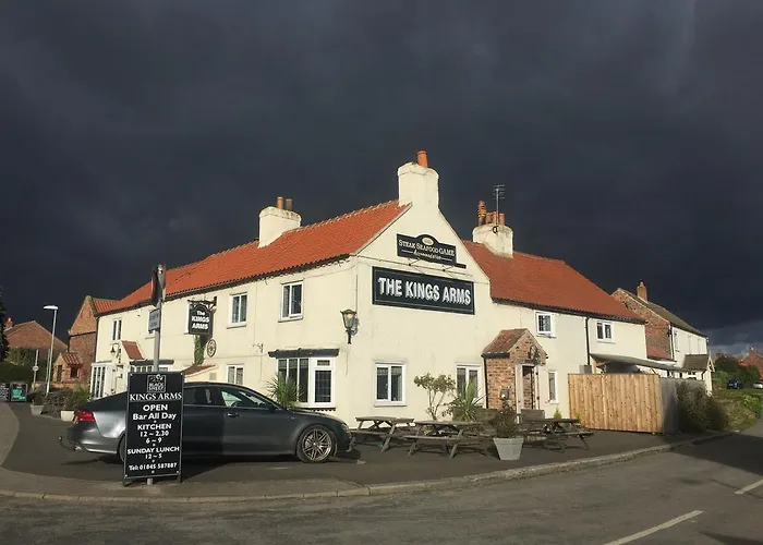 Kings Arms Hotel Carlton Miniott