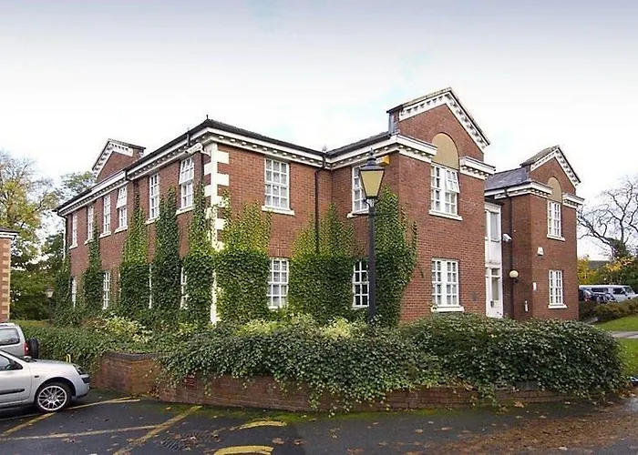 Premier Inn Stockport Central