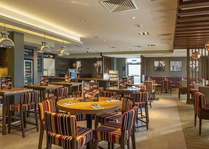 Premier Inn Witney