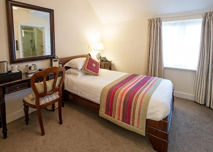 The Bishops Table Hotel Farnham 