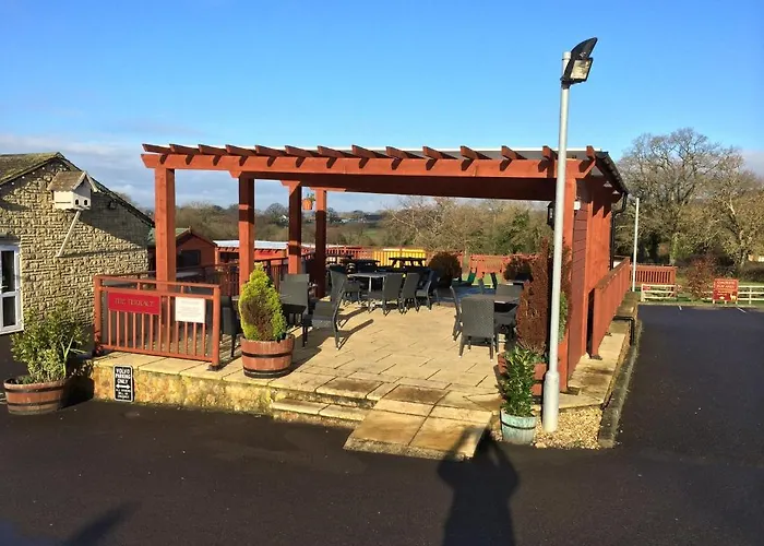 Hunters Lodge Inn