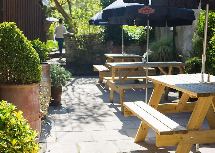 The Angel At Burford Hotel