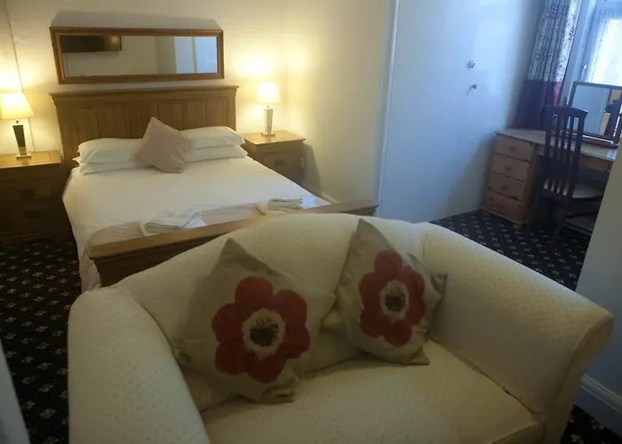 Cavell House Bed And Breakfast Clevedon