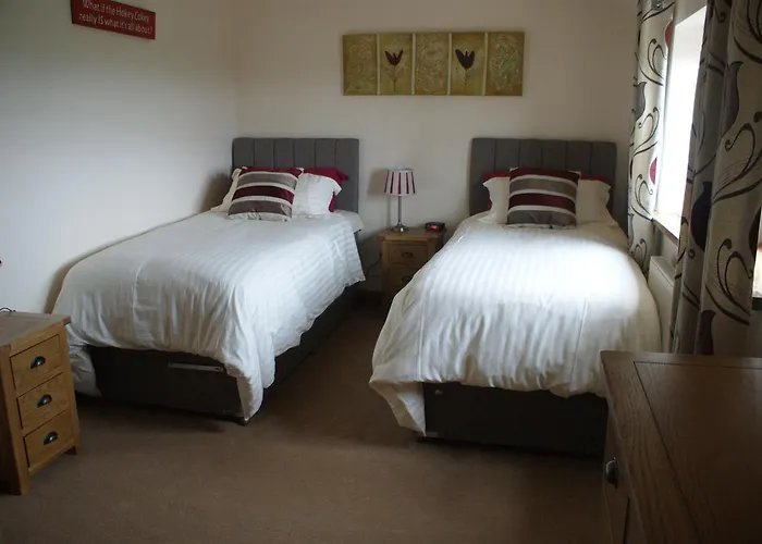 East Wayside B&B