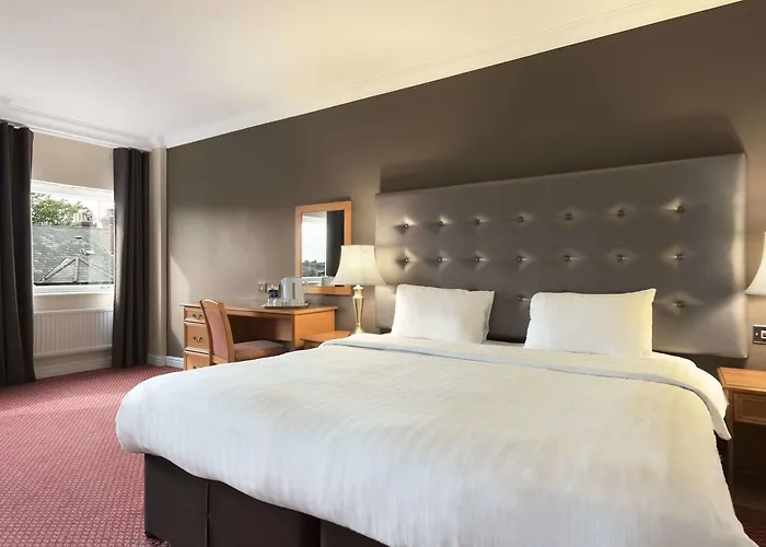 Aston Court Hotel
