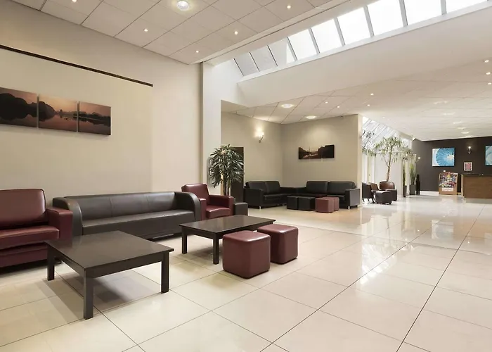 Aston Court Hotel