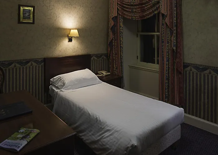 The Queens Hotel