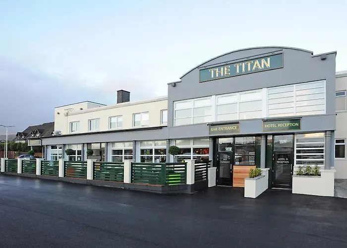The Titan By Greene King Inns Clydebank