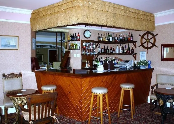Lantern Lodge Kingsbridge 