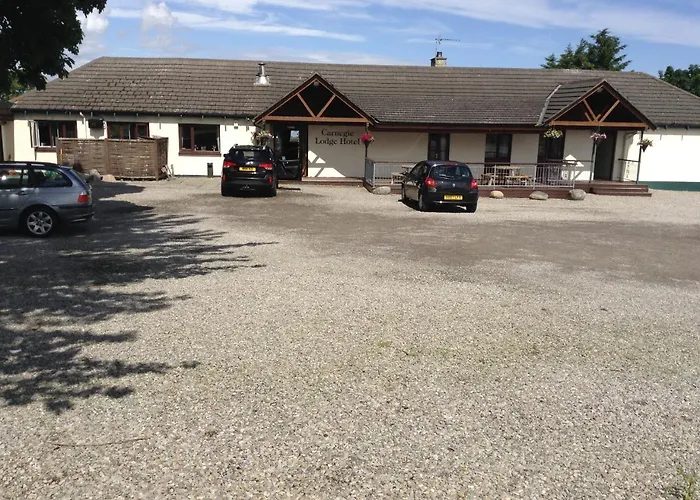 Carnegie Lodge