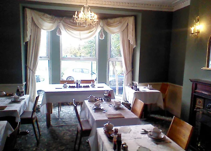 Mountbatten Hotel