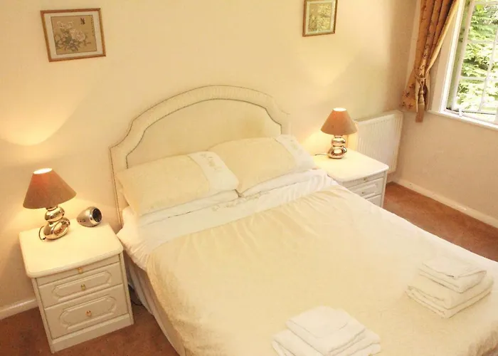 Tinkers Furze Bed And Breakfast Fleet