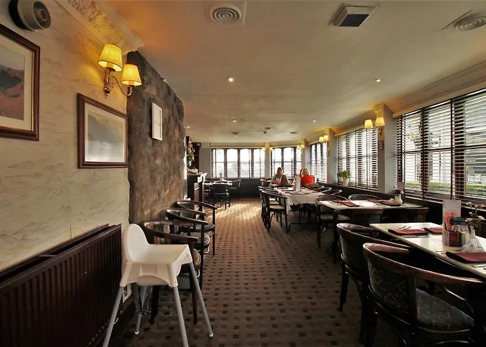 Fairway Hotel