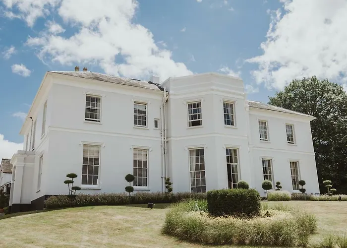 Brooks Country House