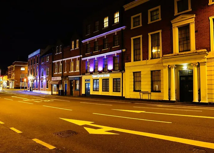 Three Queens Hotel