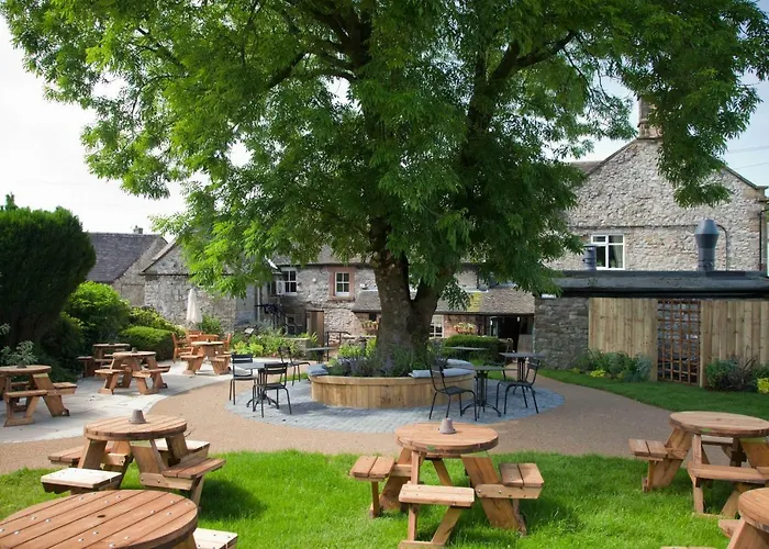 The Devonshire Arms