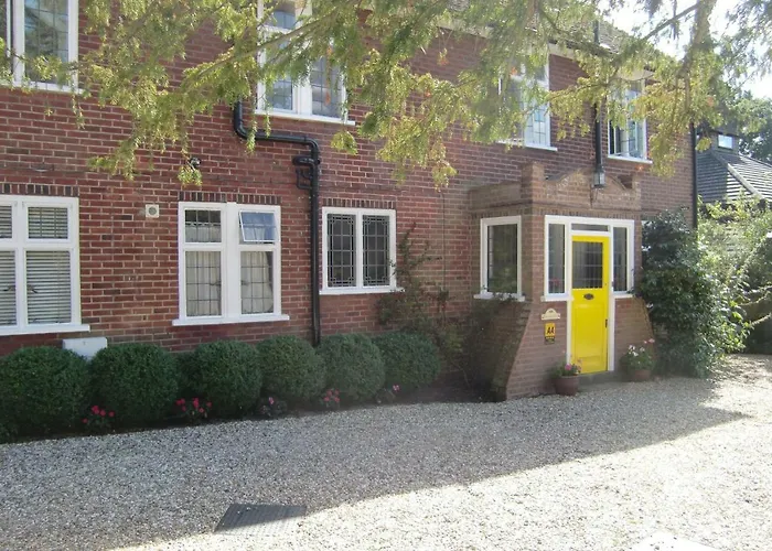 Hatsue Guest House
