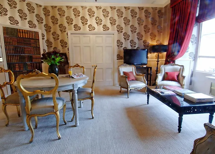 The Swan Hotel, Wells, Somerset - The Coaching Inn Group