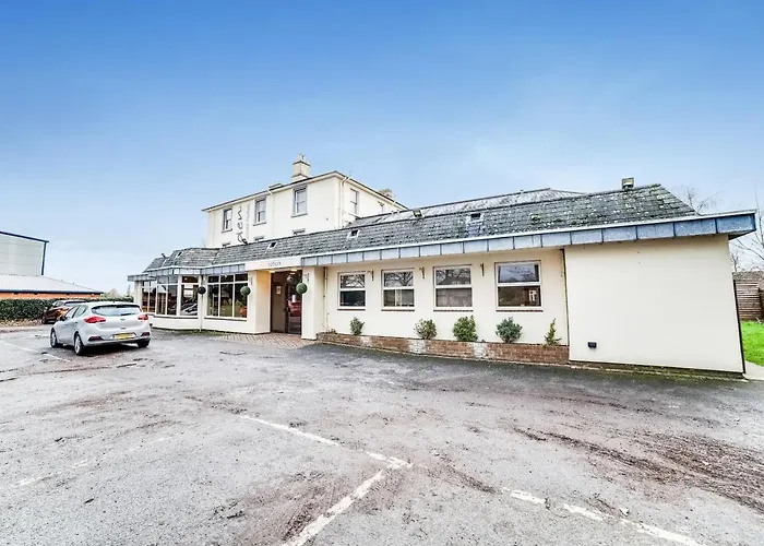 Eden House Hotel