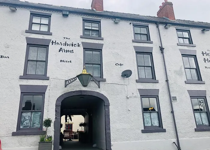 Hardwick Arms Hotel