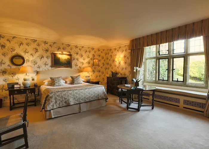 Gravetye Manor